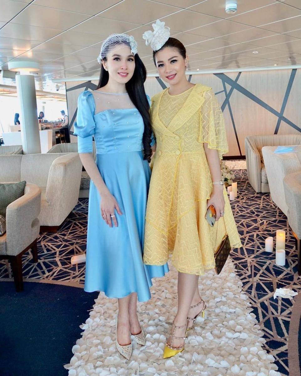 instagram.com/mrssitohang