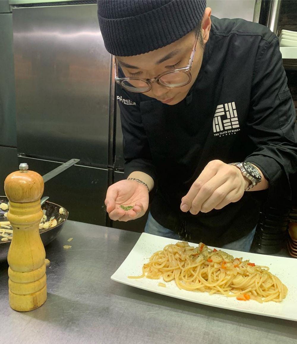 Instagram/@jjuunnyy.j