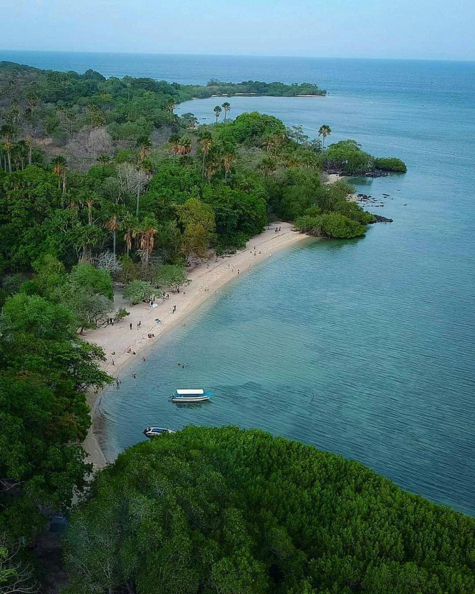 instagram.com/eastjavatourism