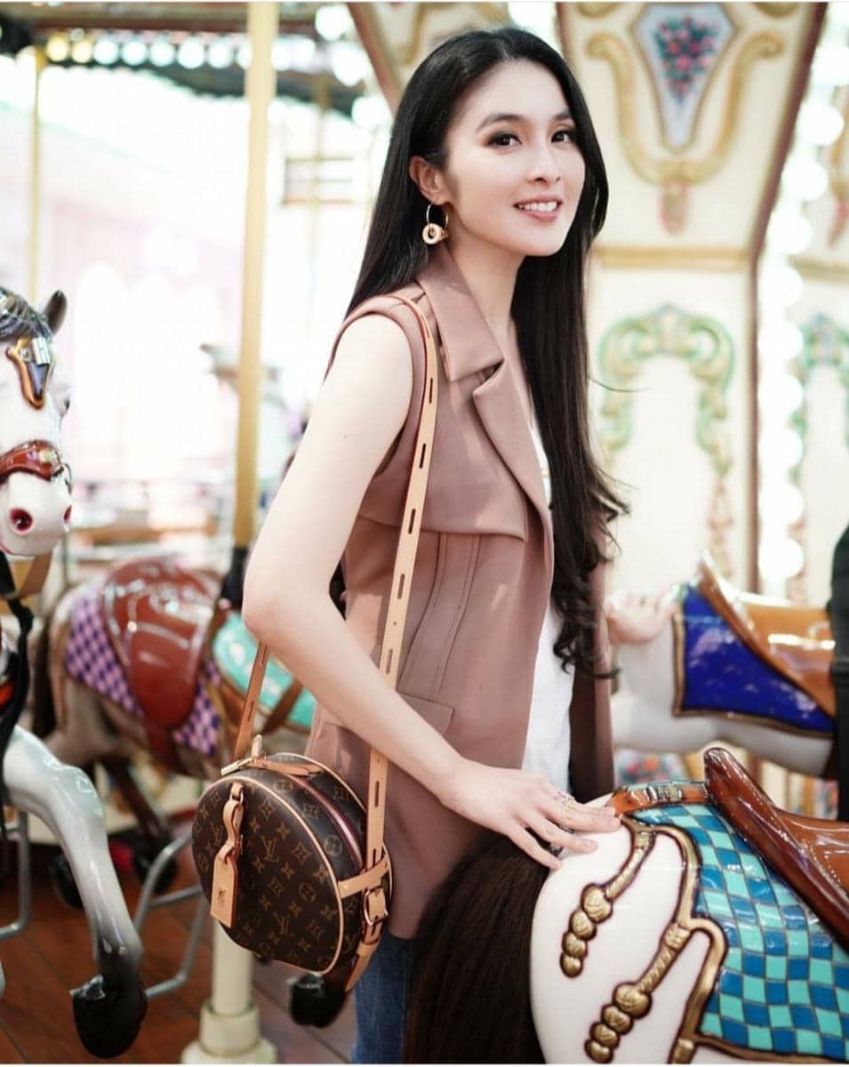 instragam.com/sandradewi88