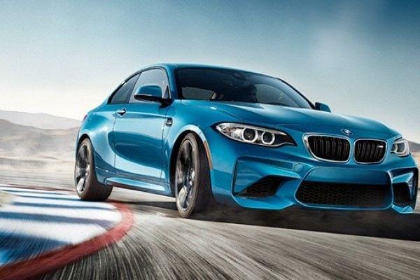 (Ilustrasi mobil mewah merk BMW) www.bmw.ca