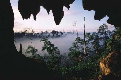 luxurytravelstories.com