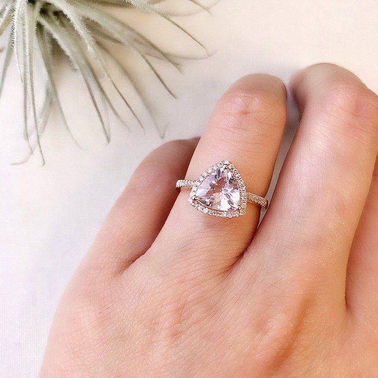 brides.com