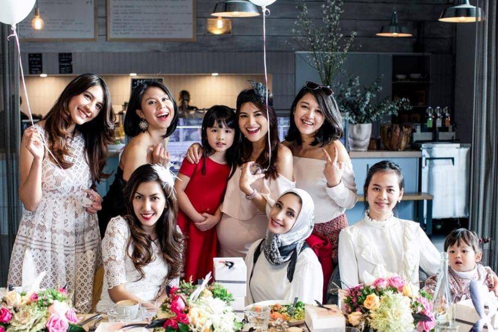 instagram.com/septriasaacha