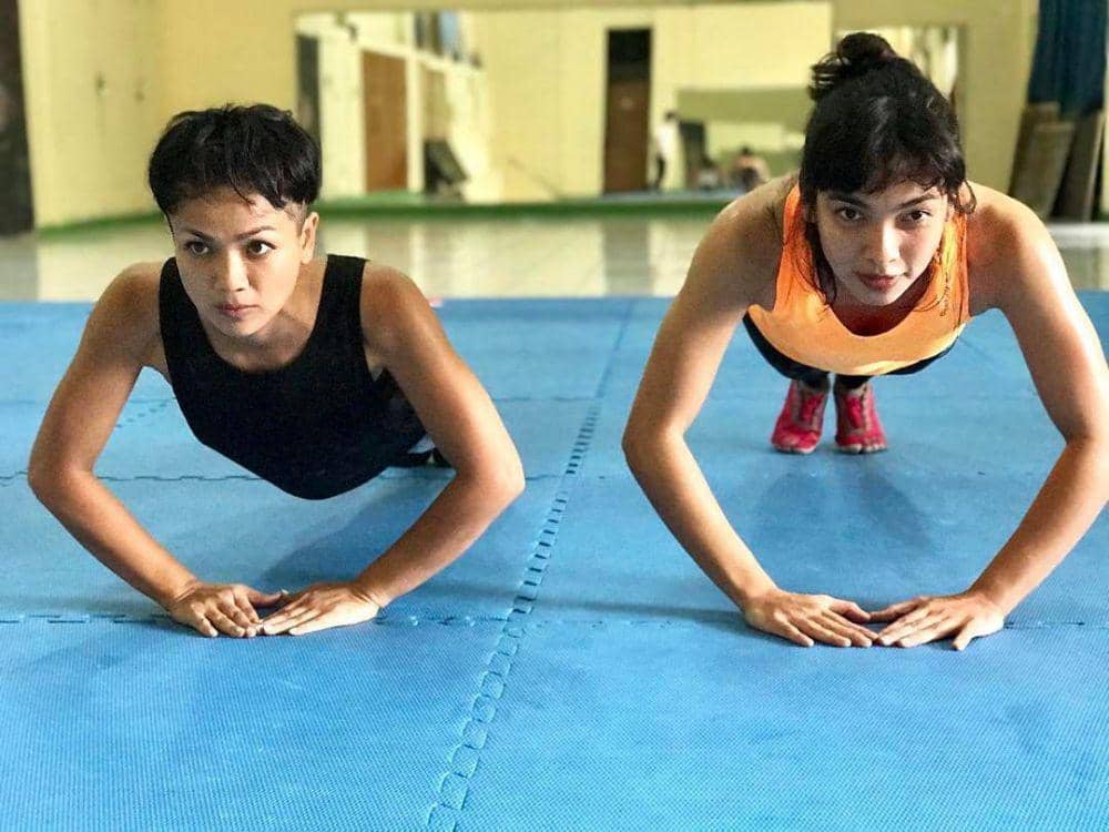 instagram.com/nirinazubir_