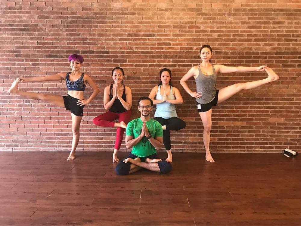 instagram.com/nirinazubir_