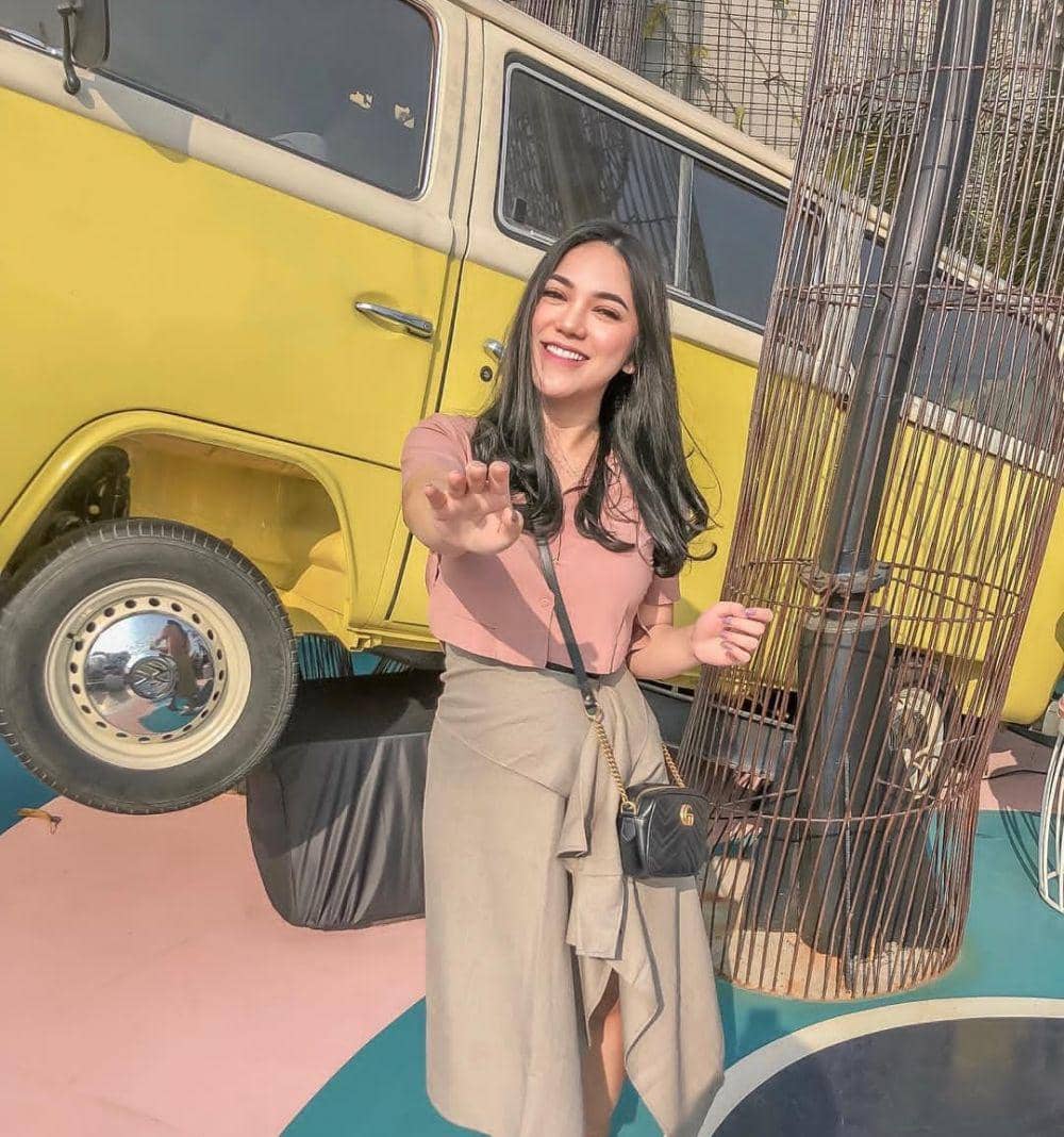 Instagram.com/nabilagardena