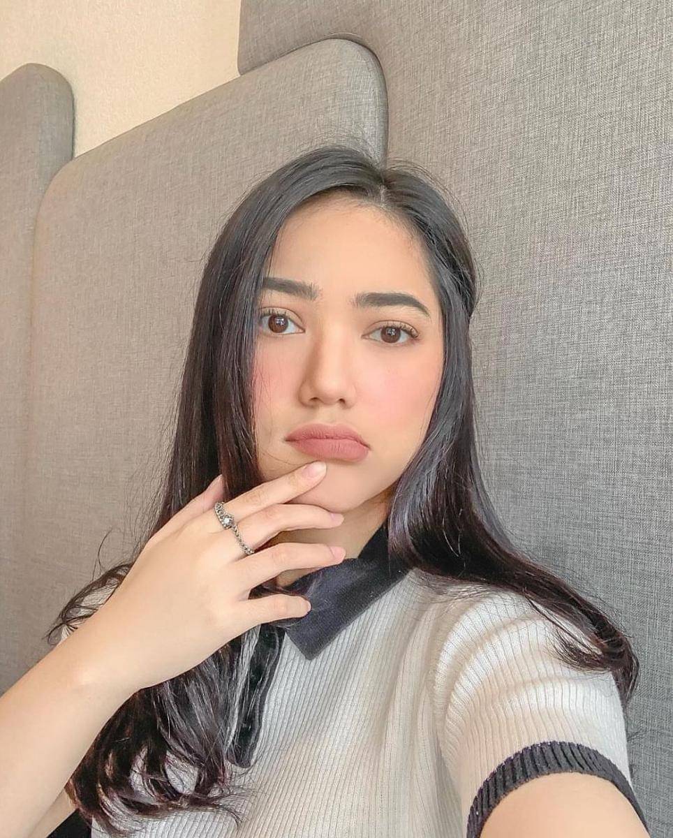 Instagram.com/nabilagardena