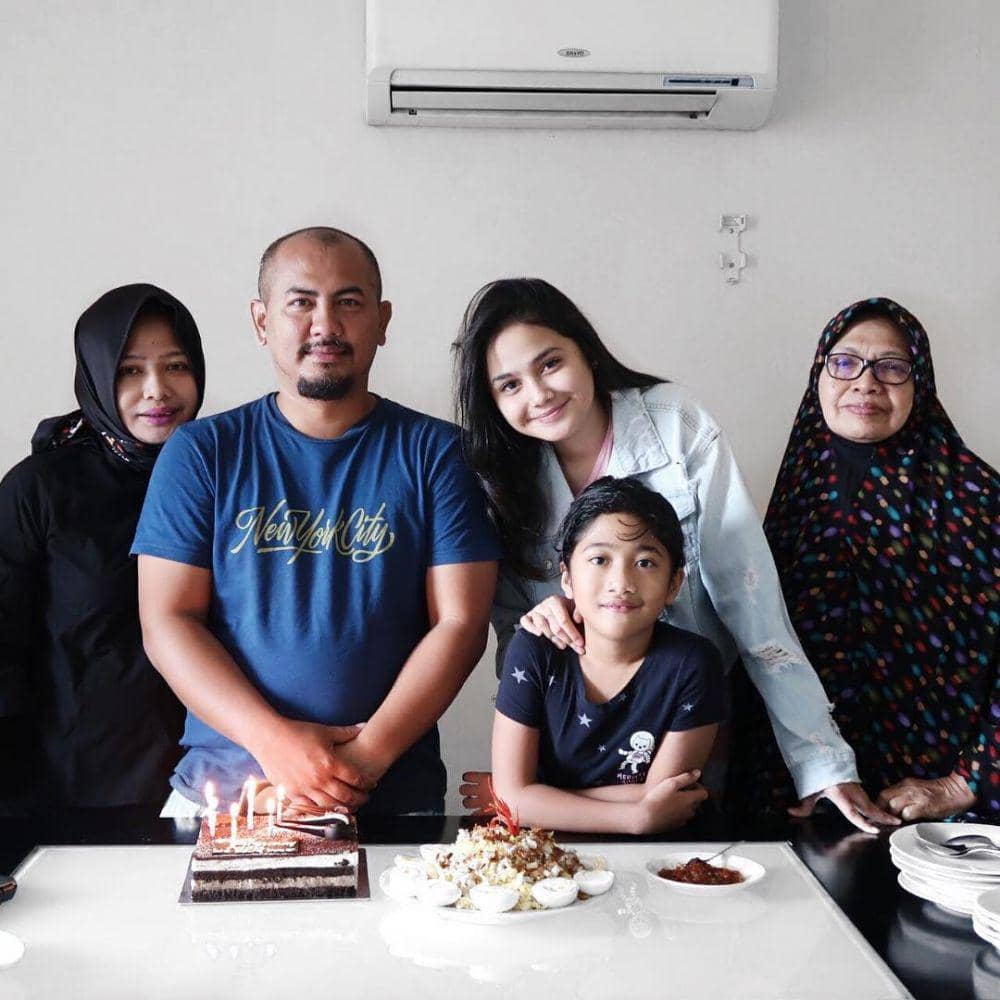 Instagram.com/syifahadjureal