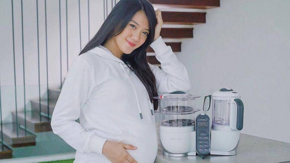 Instagram.com/anissaaziza