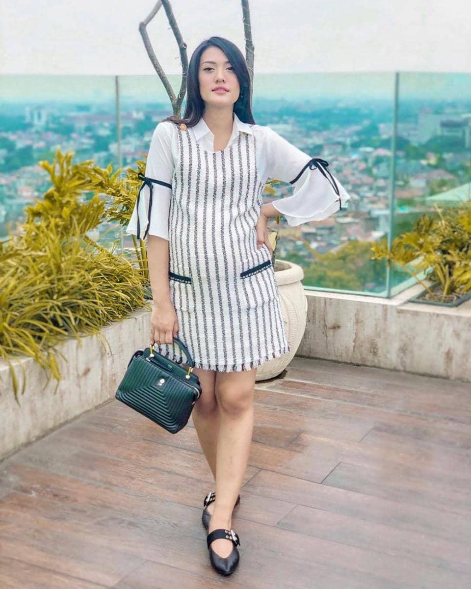 Instagram.com/anissaaziza