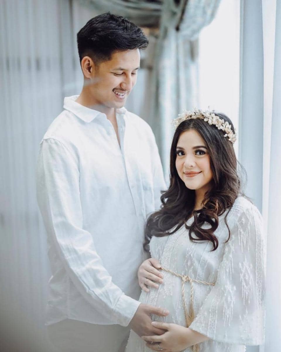 instagram.com/tasyakamila