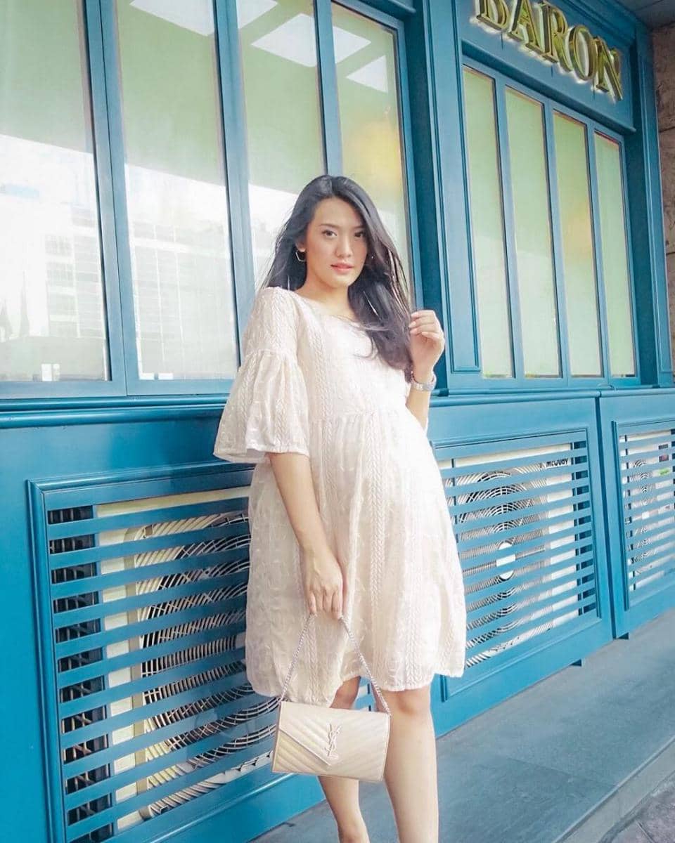 Instagram.com/anissaaziza