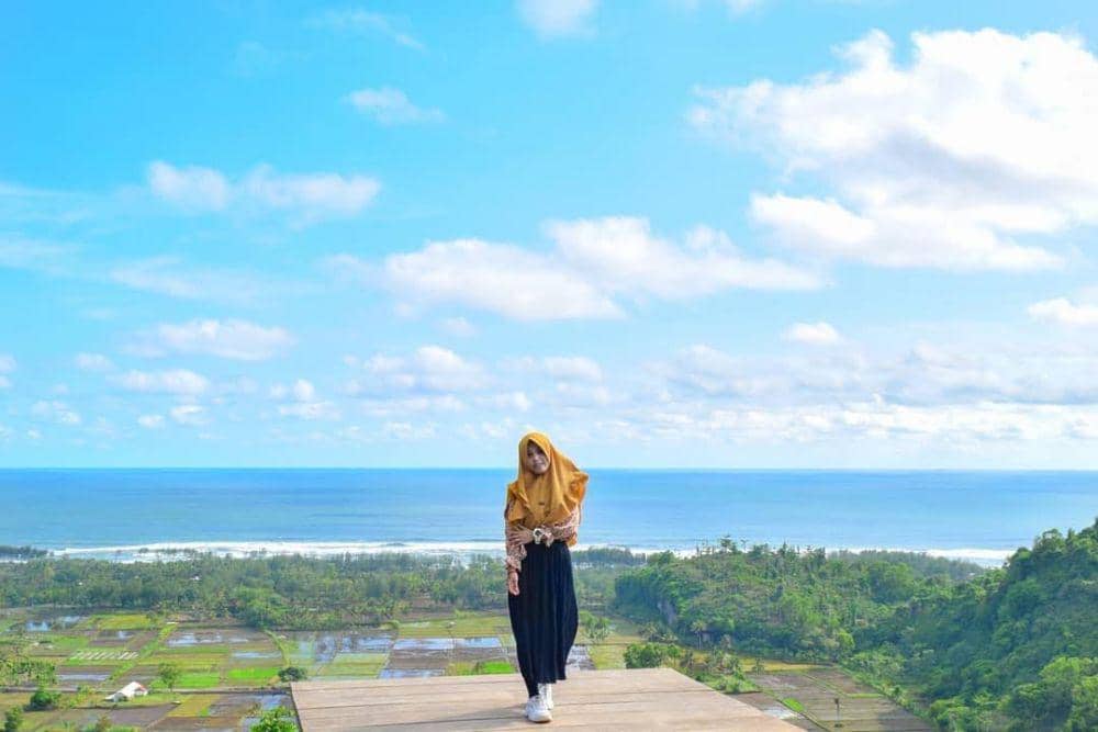 instagram.com/explore_cilacap