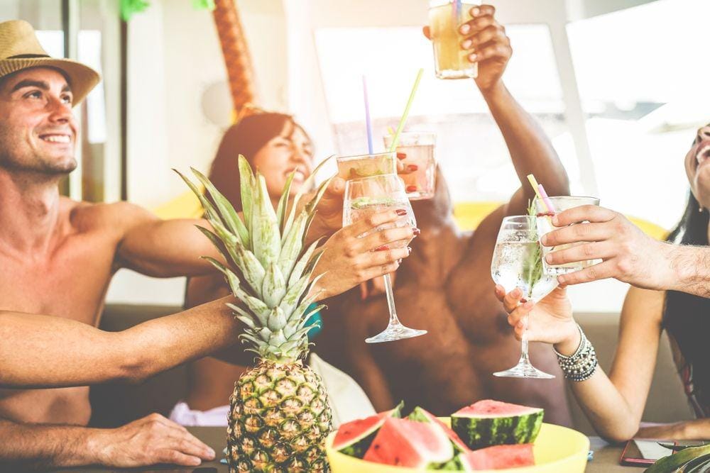 Shutterstock/DisobeyArt