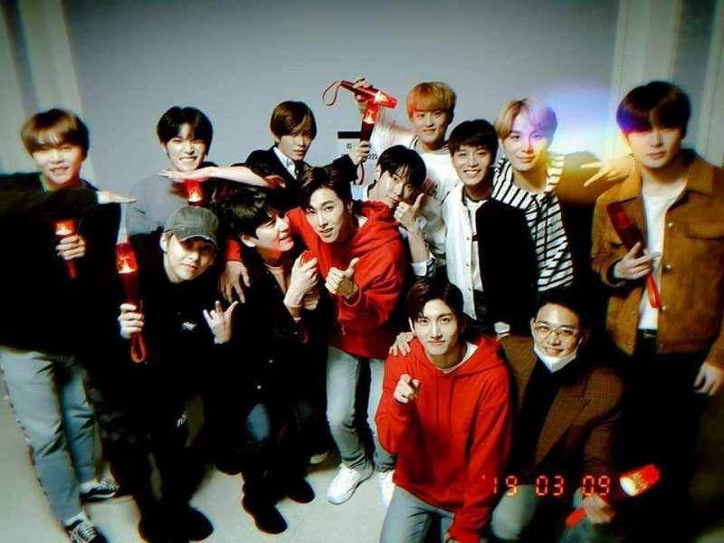 instagram.com/smtown