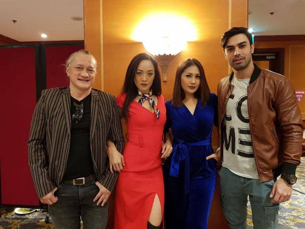 instagram.com/tatajaneetaofficial/