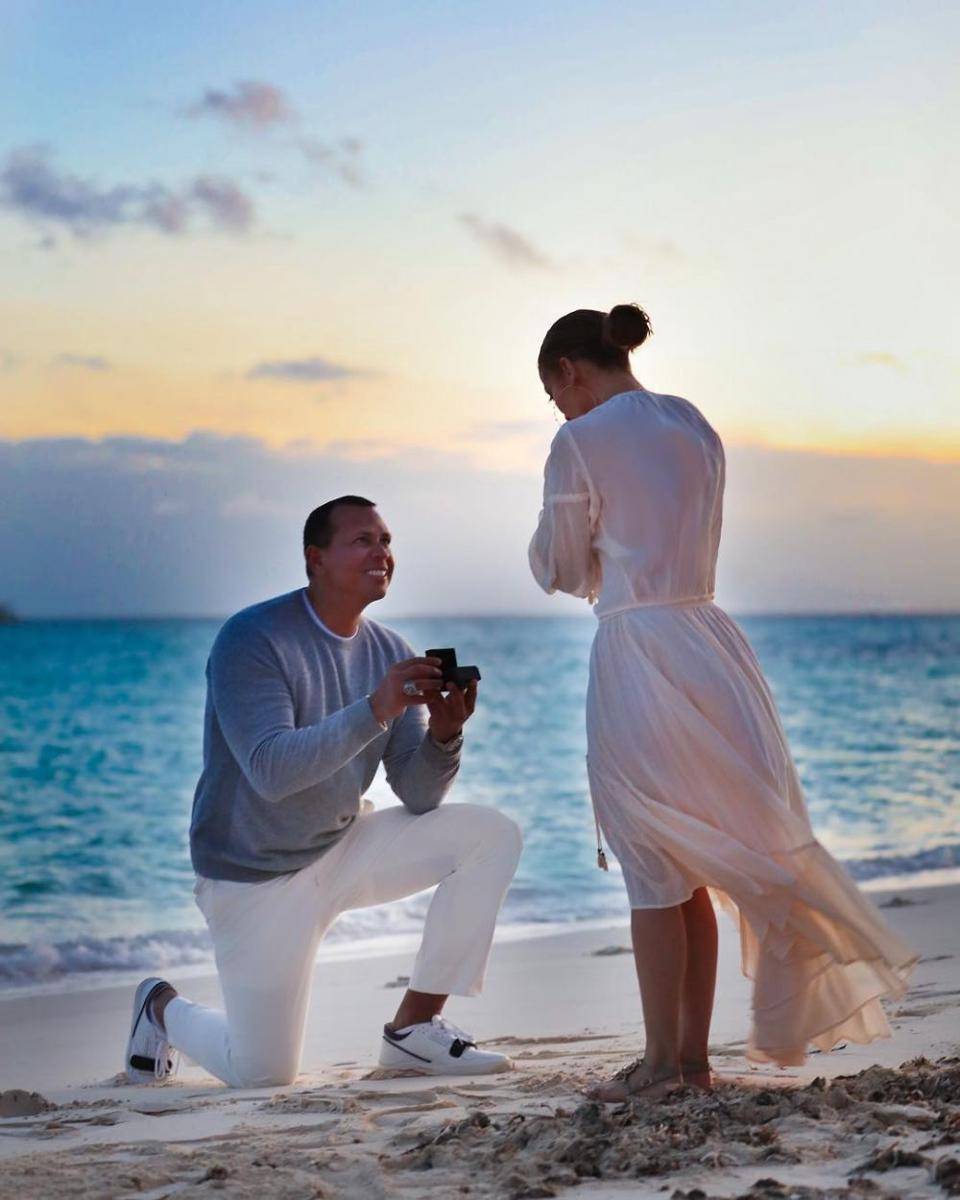 Instagram.com/jlo