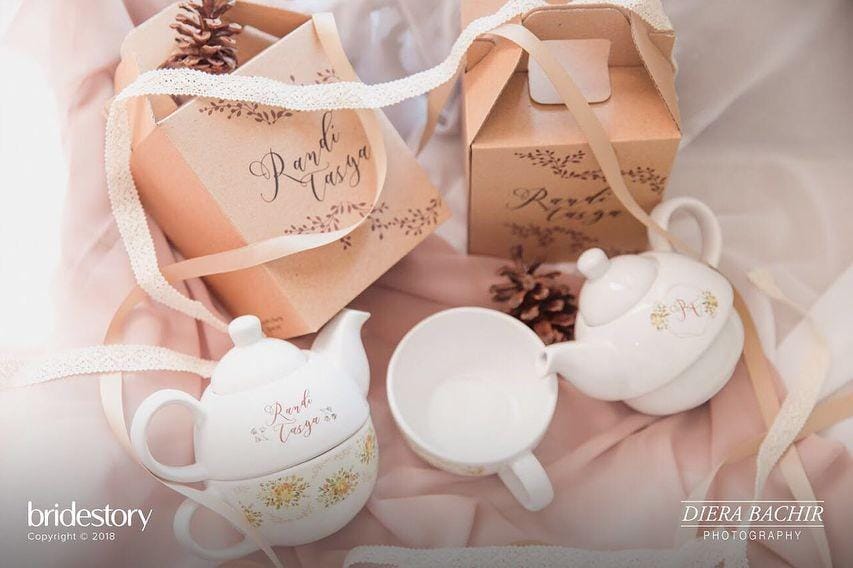 instagram.com/tasyakamila