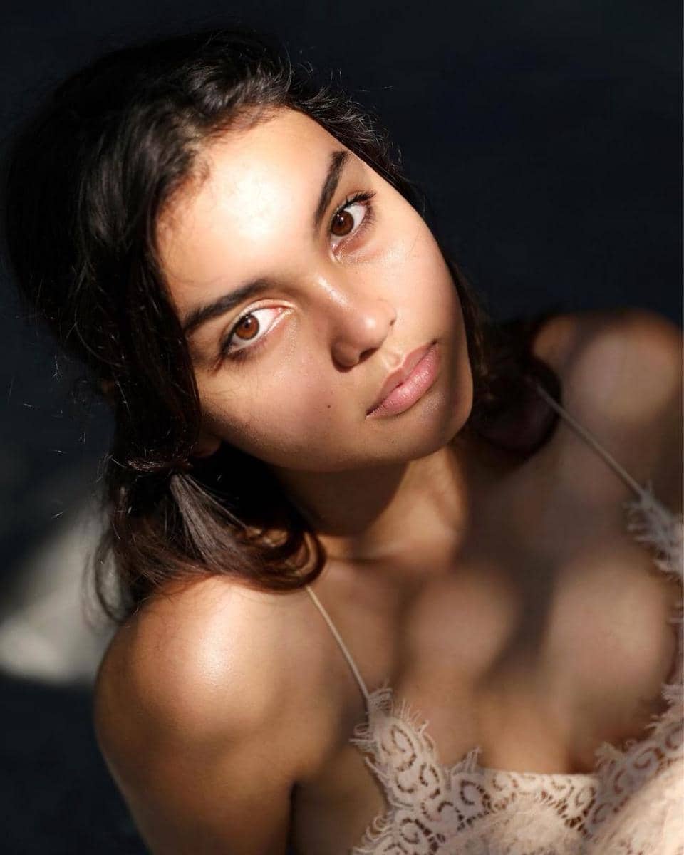 instagram.com/caitlinnorthlewis