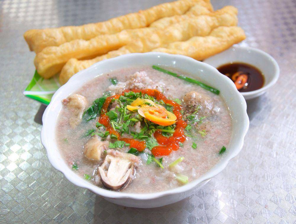 vietvisiontravel.com