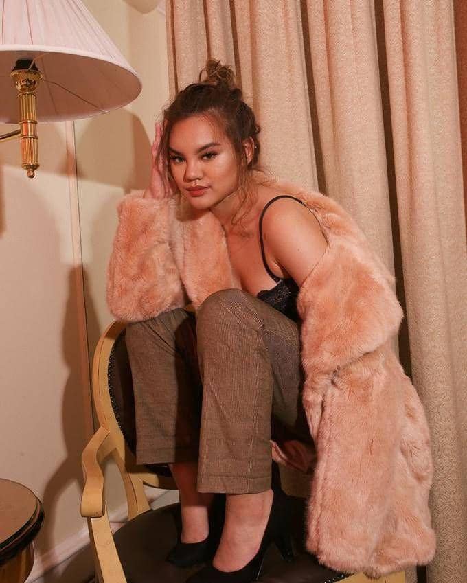 instagram.com/shafaharris/