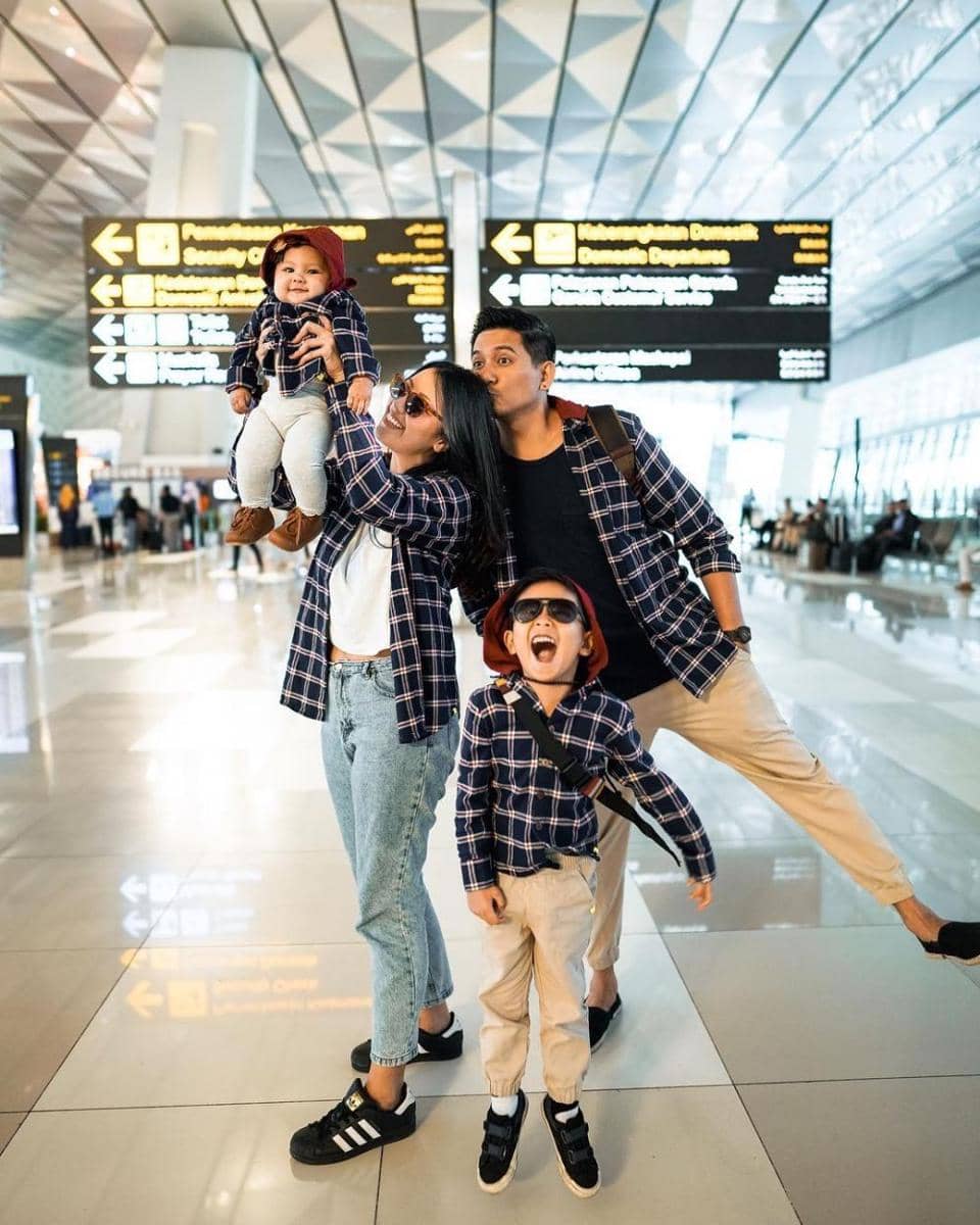 Instagram.com/tail_wagging