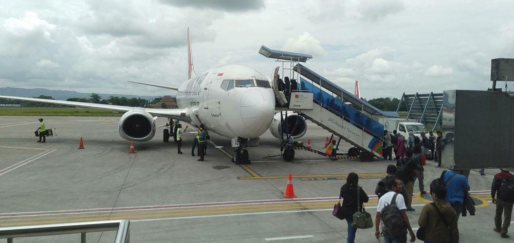 Aktivitas di Bandara Adisutjipto - IDN Times/Daruwaskita