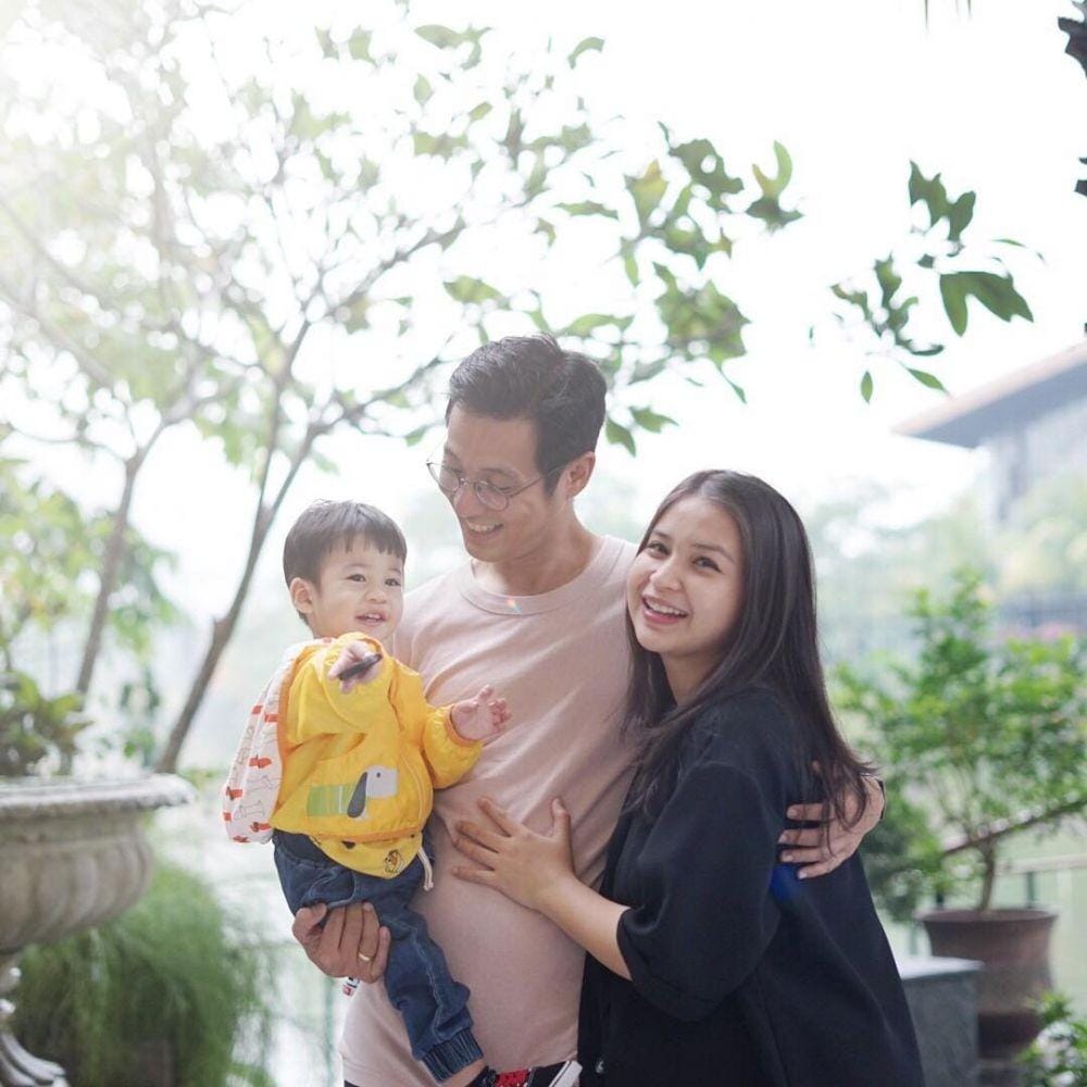 instagram.com/putrititian