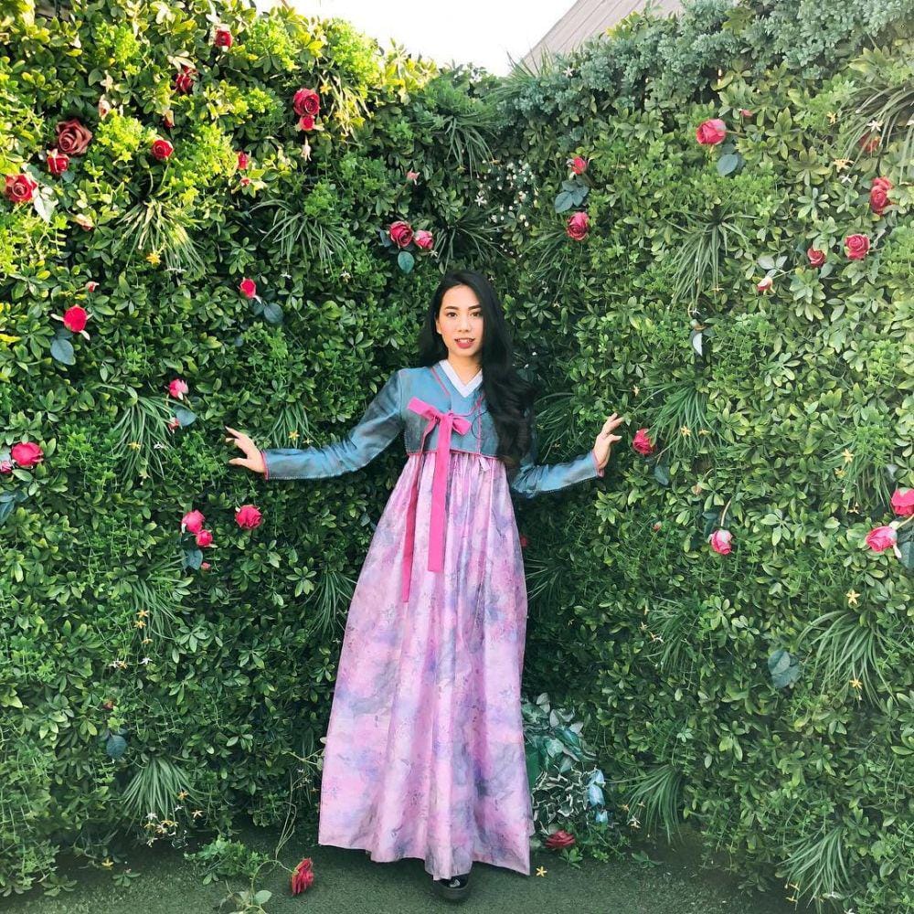 instagram.com/abellyc