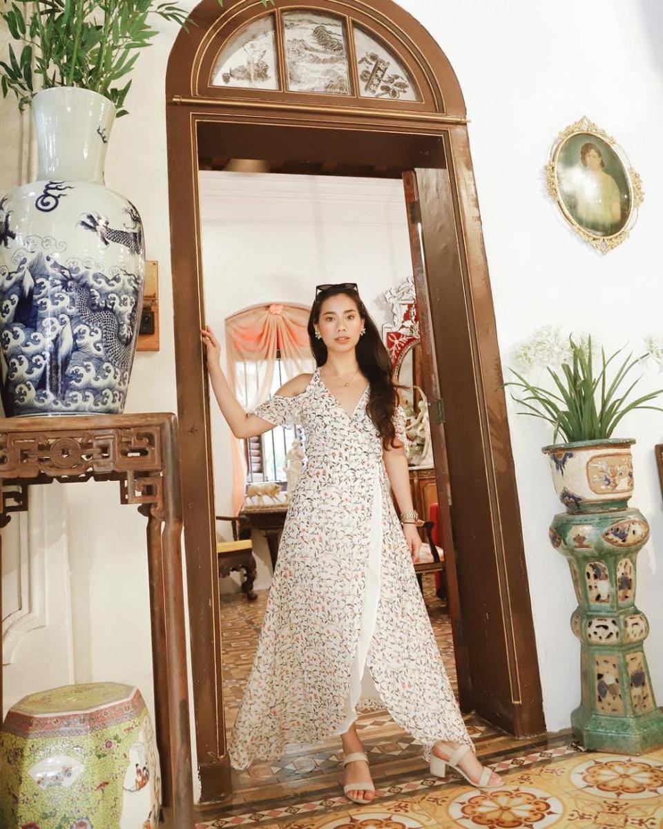 instagram.com/abellyc