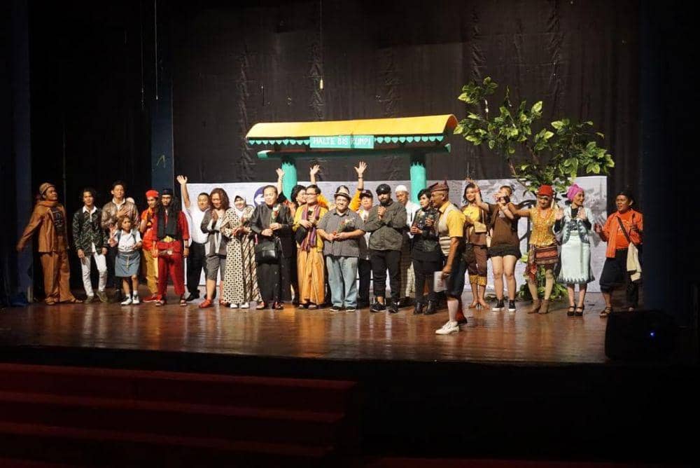 instagram.com/harrydefretes