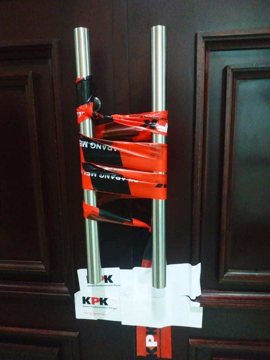 (Ruang kerja Menteri Agama Lukman Hakim Saifuddin disegel oleh KPK) Istimewa