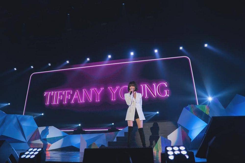 instagram.com/tiffanyyoungofficial