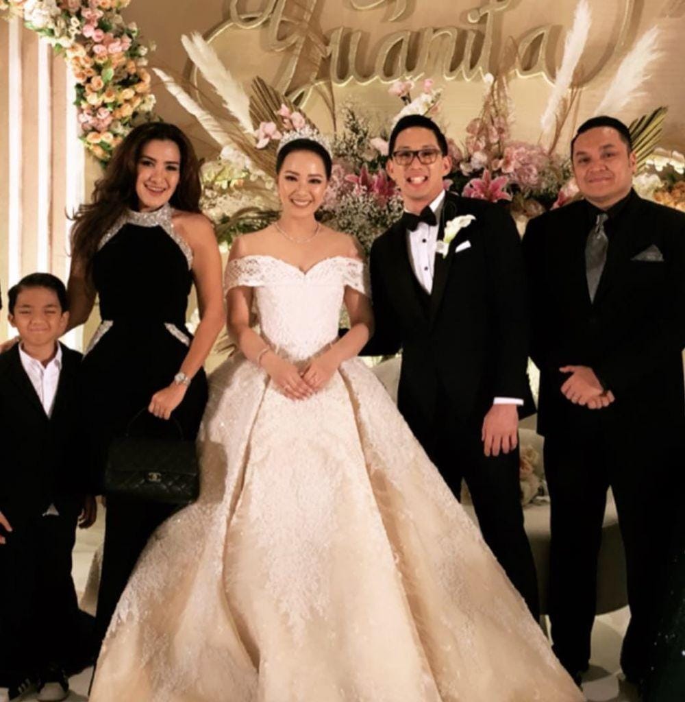 Instagram.com/lizanataliaofficial