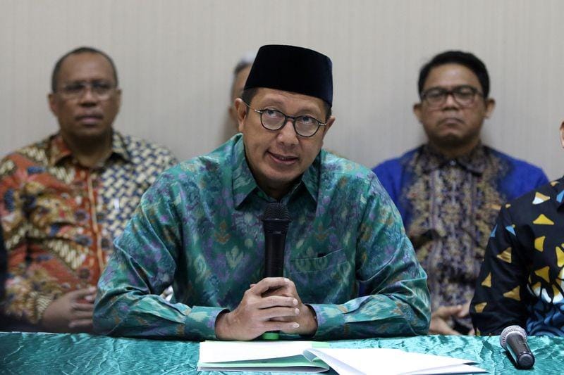 (Menteri Agama Lukman Hakim Saifuddin ketika memberikan keterangan pers) ANTARA FOTO/Nalendra