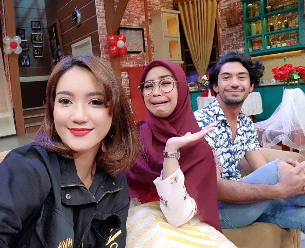 Instagram.com/riaricis1795