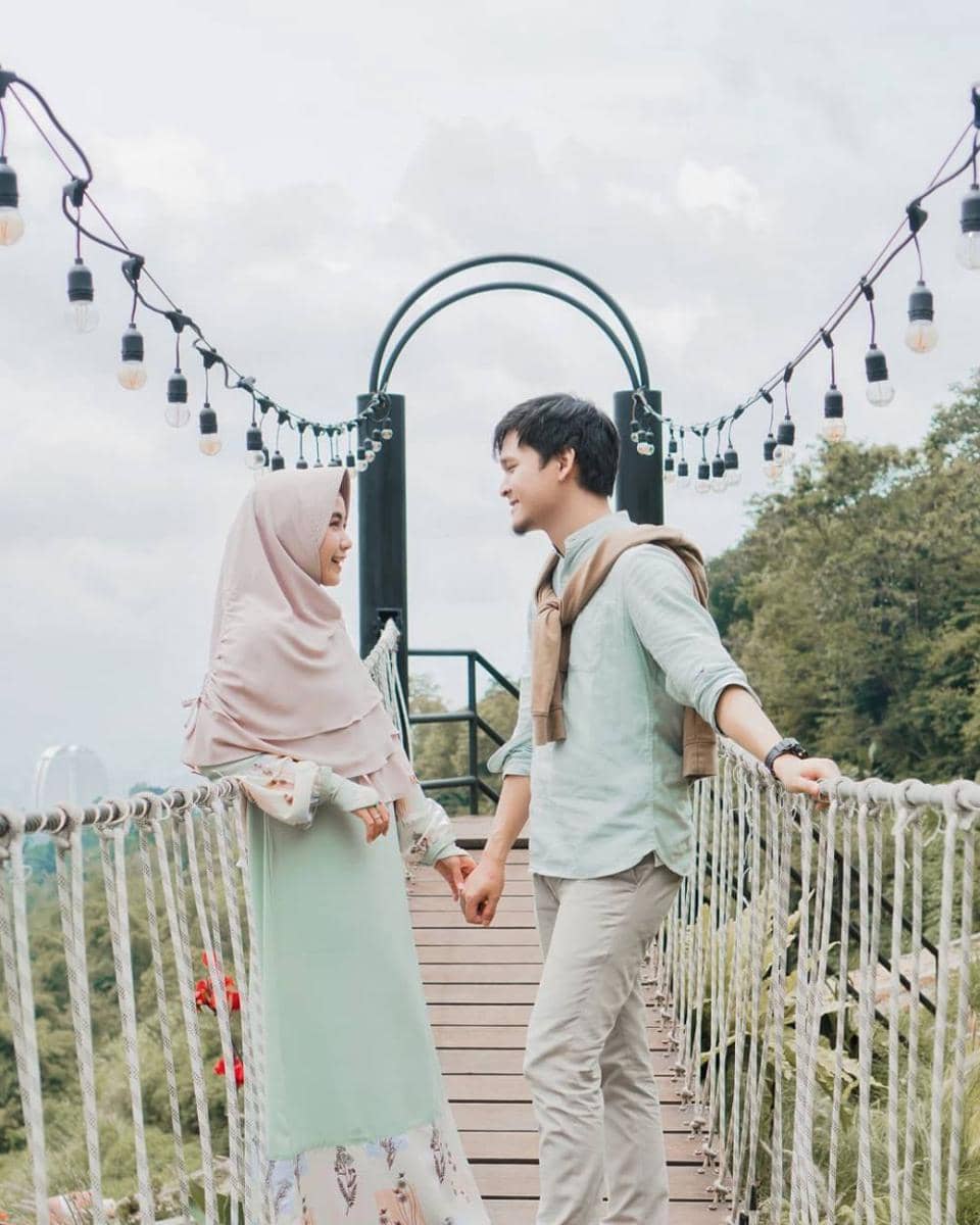 instagram.com/ananditodwis