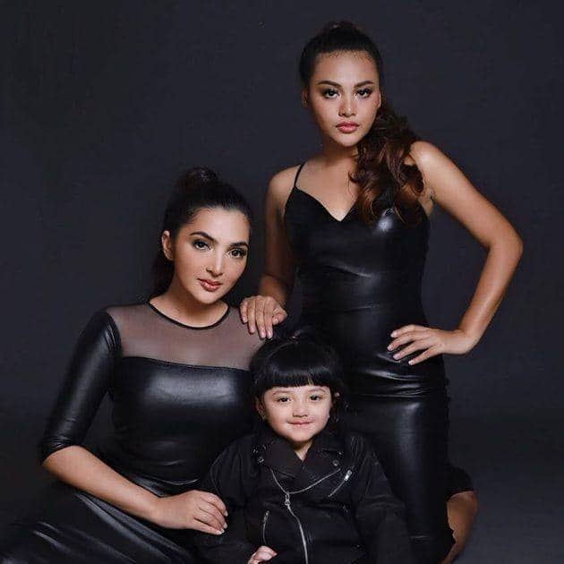 instagram.com/ashanty_ash/