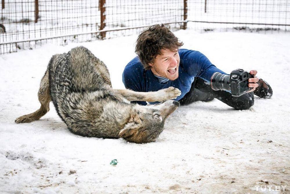 instagram.com/@daxon