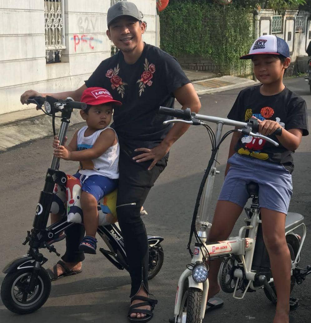 Instagram.com/dennycagur