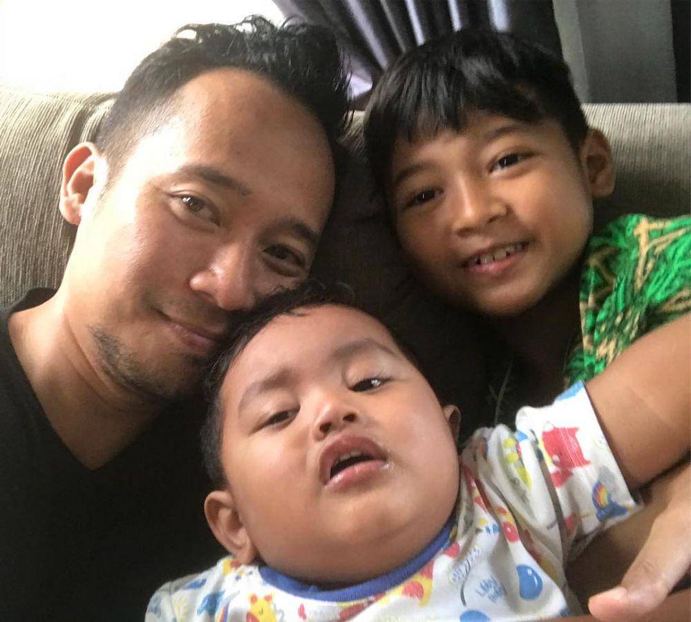 Instagram.com/dennycagur