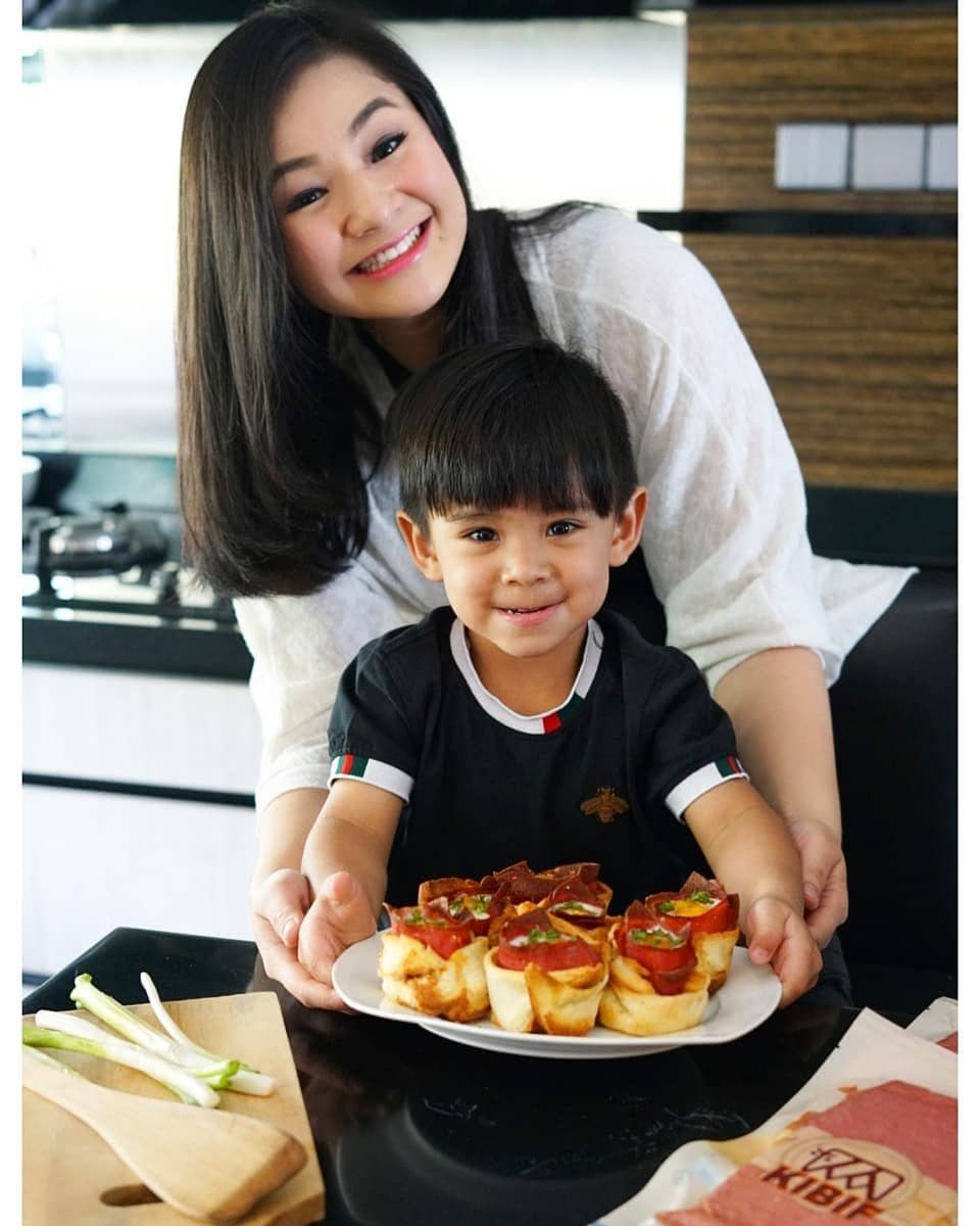 instagram.com/eriskarein