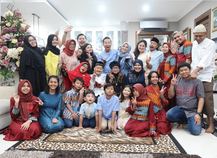 instagram.com/dennycagur