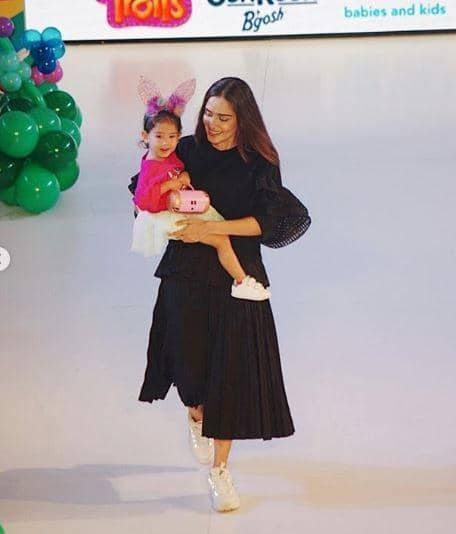 instagram.com/yaswildblood/