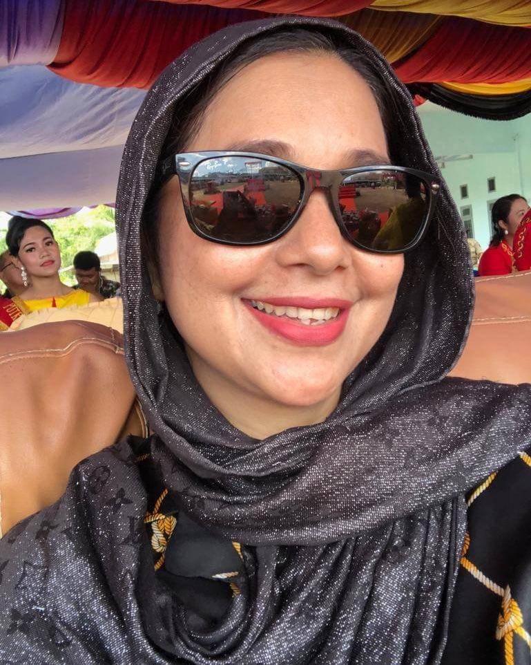 Instagram.com/ayukhadijahazhari