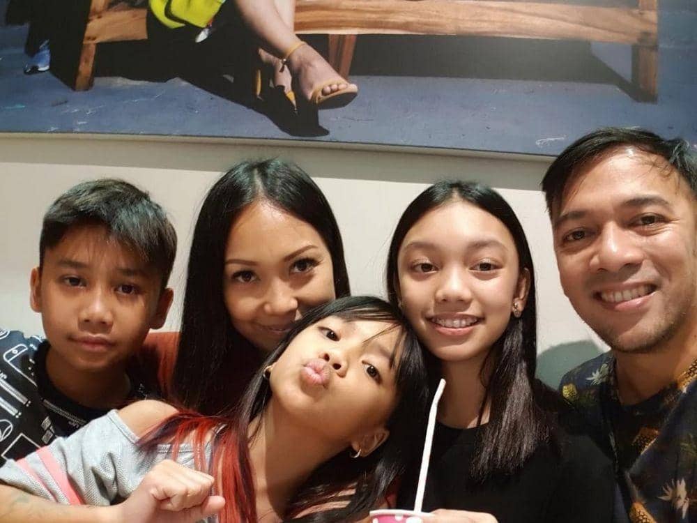 Instagram.com/riafinola