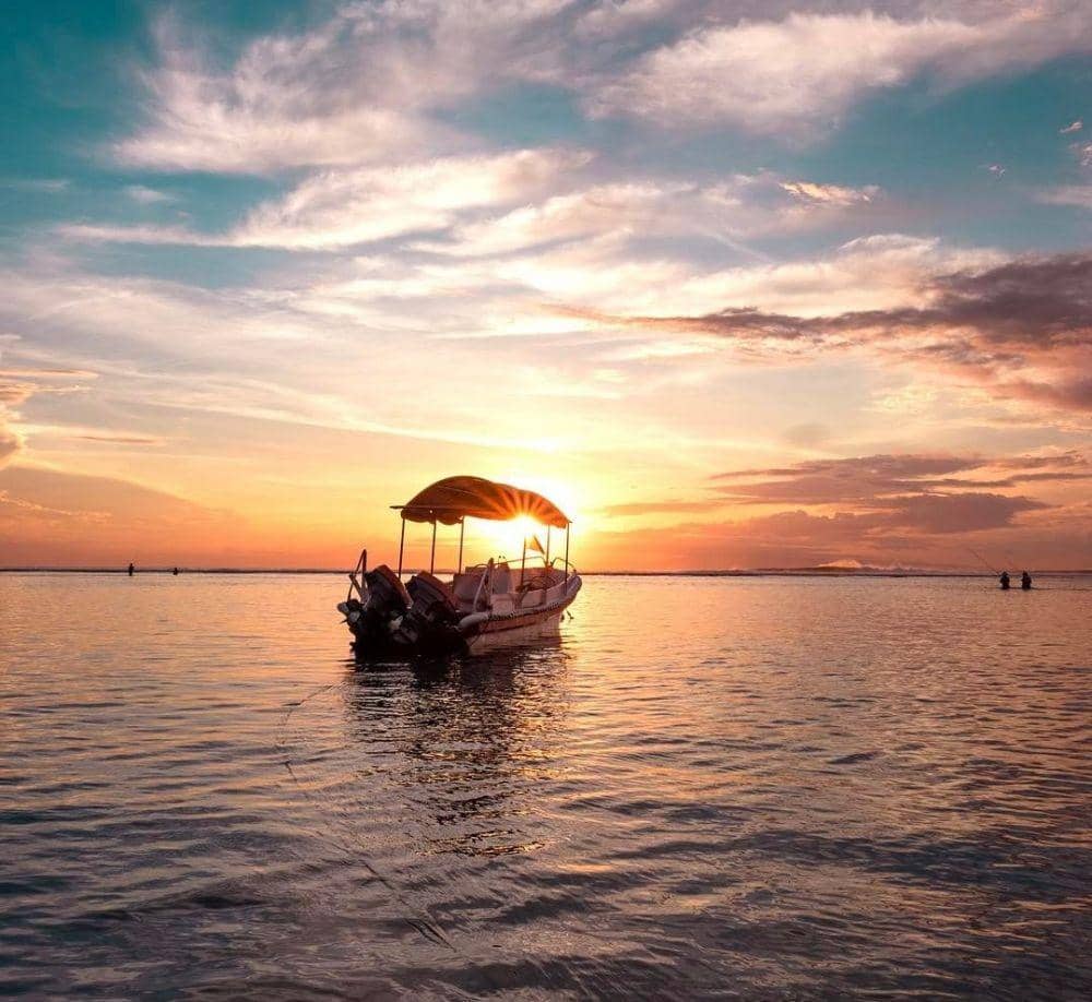 instagram.com/ahmadaae