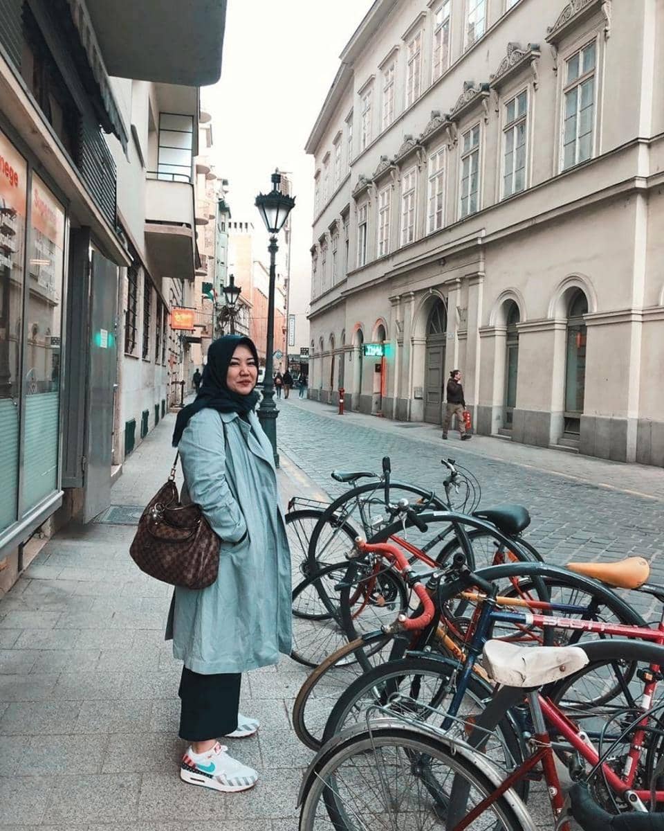 instagram.com/risa_saraswati