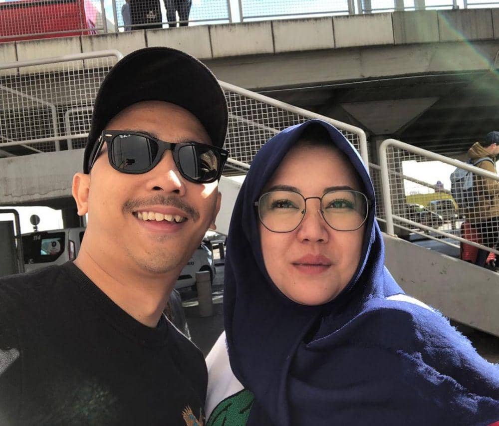 instagram.com/risa_saraswati